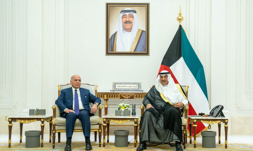 سمو ولي العهد يستقبل وزير الخارجية في جمهورية العراق بمناسبة زيارته الرسمية للبلاد