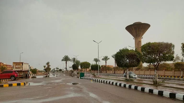 ترصد تقلبات جوية وأمطار محتملة بالساحل الشمالي
