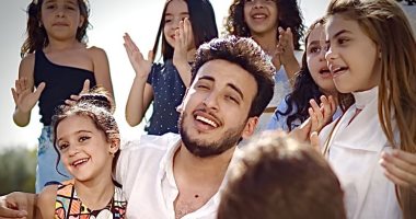 الحسن عادل بعد طرح كليب نبينا محمد نبينا: رسالة محبة فى حب الرسول