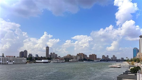 طقس الإثنين، رطوبة وحرارة مرتفعة وأمطار خفيفة
