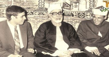 ياسمين الحصرى: السكينة فى الكلام كانت سر حفاظ والدى على صوته أثناء التلاوة