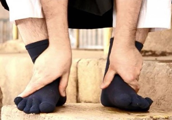 هل يجوز المسح على الجورب طوال اليوم لأداء الصلوات الخمس؟