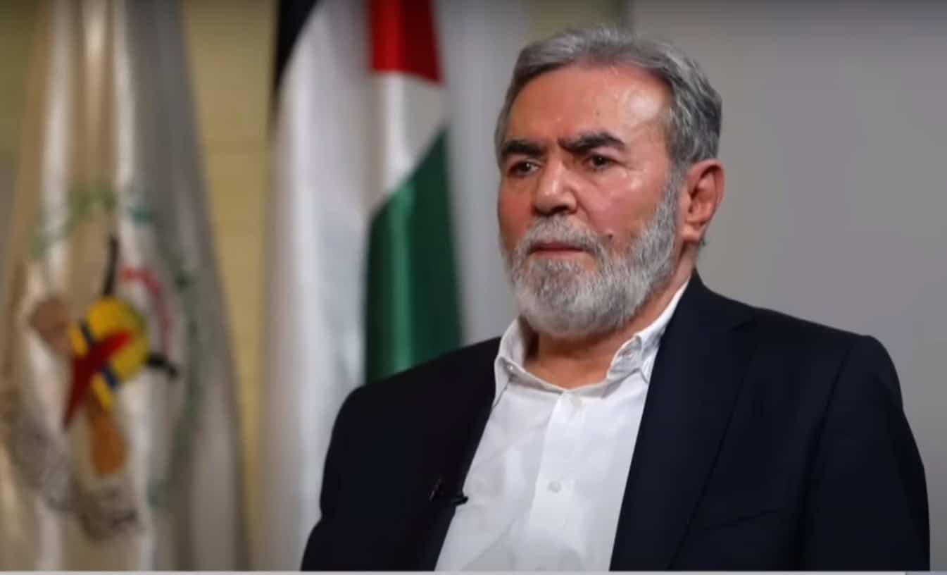 النخالة مهنئاً بالذكرى الـ 47 لانتصار الثورة في ايران: رفعت راية الإسلام والحرية في مواجهة الطغيان الدولي