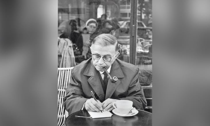 هل تؤمن الجزائر ﺒ «سارتر»؟