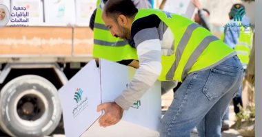 الباقيات الصالحات تنشر متطوعيها بقرى بنى سويف لتوزيع كراتين رمضان