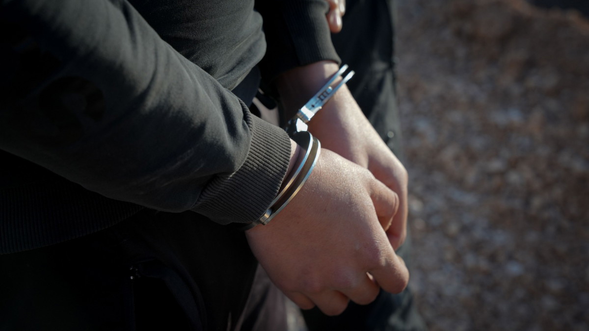 اتهام شاب من عرابة بإطلاق نار داخل منزل خلال جلسة صلح عائلية