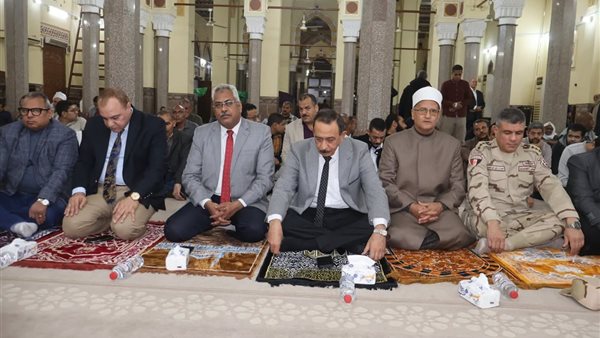 محافظ سوهاج يشهد احتفال مديرية الأوقاف بـ "ليلة القدر"