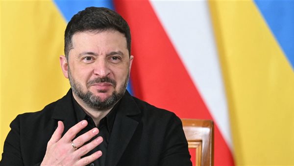 التايمز: الرئيس الأوكرانى يفتقر لدعم الرجال للفوز في الانتخابات الرئاسية