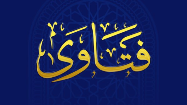 فتاوى| هل من ترك صلاة الجمعة فقد كفر؟.. هل يُنقض الوضوء بالقيء؟.. هل الجهر بذكر الله عز وجل بدعة؟