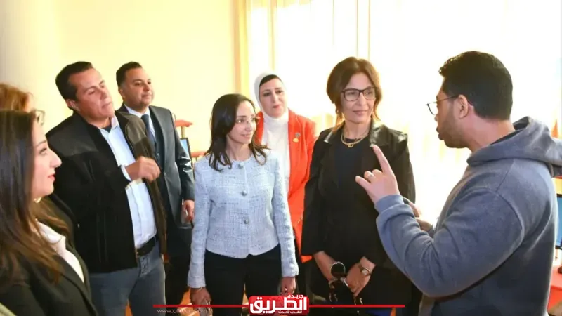 وزيرة الثقافة ومحافظ البحيرة تتفقدان دار الأوبرا ومركز الإبداع الفني وقصر الثقافة بدمنهور