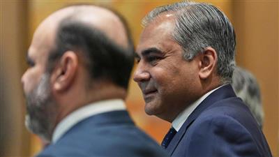 وزير الداخلية الباكستاني يصل إلى طهران في زيارة ثانية خلال أسبوع