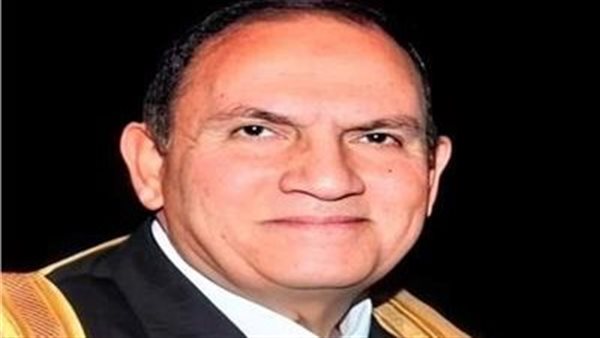 أحمد نعينع ينفي شائعة إيقافه من الإذاعة ويؤكد: أواصل عملي وتلاواتي تُبث بشكل طبيعي