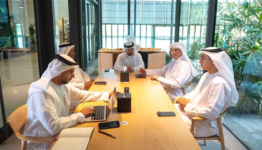 "الرياضات البحرية" يستعرض التوجهات التطويرية