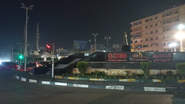 مفيهاش صريخ ابن يومين، شاهد شوارع المنصورة بعد قرار إغلاق المحال (فيديو وصور)