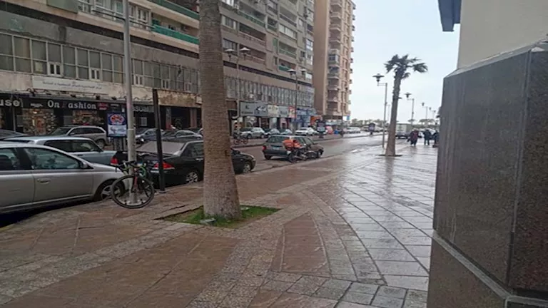 طقس الإسكندرية.. بدء أمطار نوة السلوم(صور)