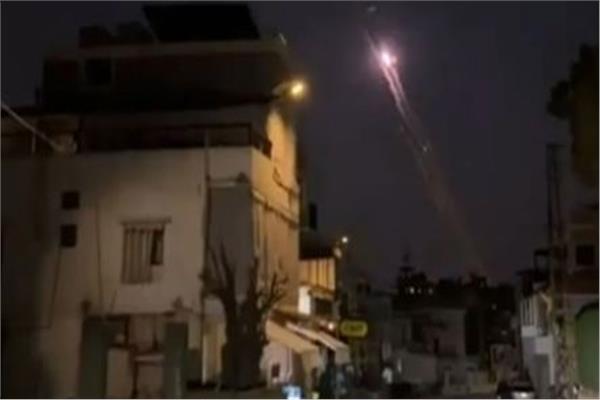 لحظات الرعب في مسجاف آم.. صواريخ من لبنان توقظ المدينة على صوت الإنذار
