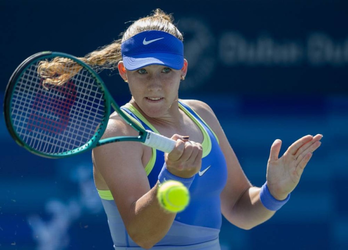 أندرييفا تواصل حملة الدفاع عن لقبها في دبي وتصطدم بأنيسيموفا في ربع النهائي