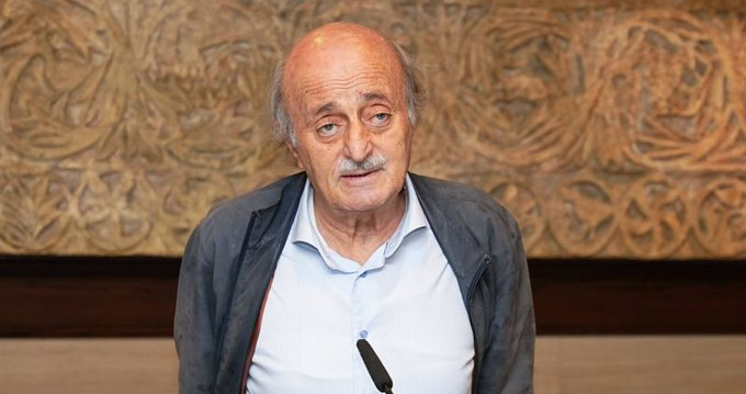 جنبلاط يحذّر: لا لجرّ أهل الجبل إلى مشاريع إسرائيلية