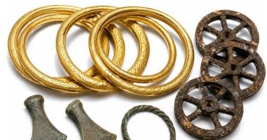 اكتشاف قلائد ذهبية عمرها 3000 عام في رومانيا