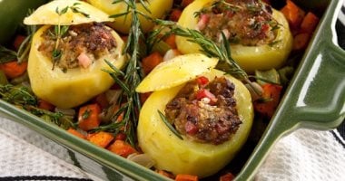 الطبق الذي لا يهزم.. لماذا يظل المحشي نمبر وان في العزومات؟