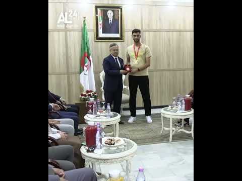 Honoring the Algerian Students Who Won the International Technology Competition in China