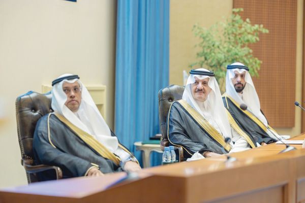 سعود بن نايف: تنفيذ المشروعات النوعية رفع كفاءة البنية التحتية