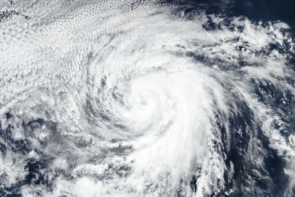 إعصار مايلا يقتل 11 شخصا على الأقل