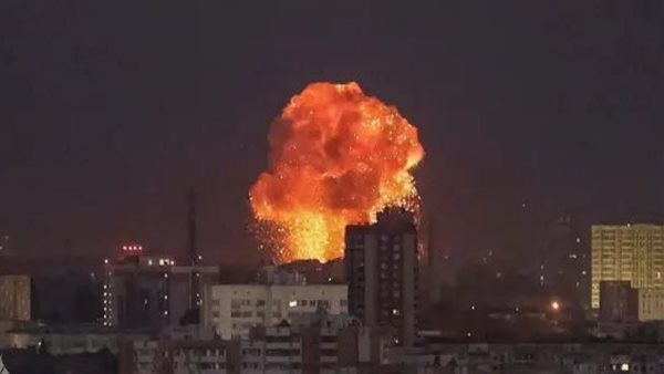 دوي انفجارات يهز كييف وإعلان حالة التأهب الجوي في جميع أنحاء أوكرانيا