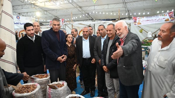 محافظ جنوب سيناء: استمرار توافر السلع الأساسية بمعرض أهلا رمضان