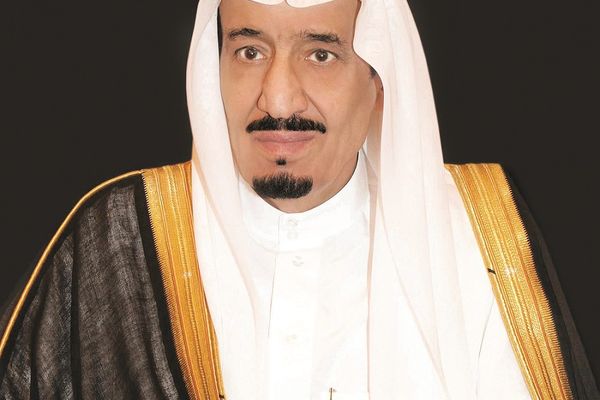 خادم الحرمين يأمر بترقية وتعيين 218 قاضياً في وزارة العدل