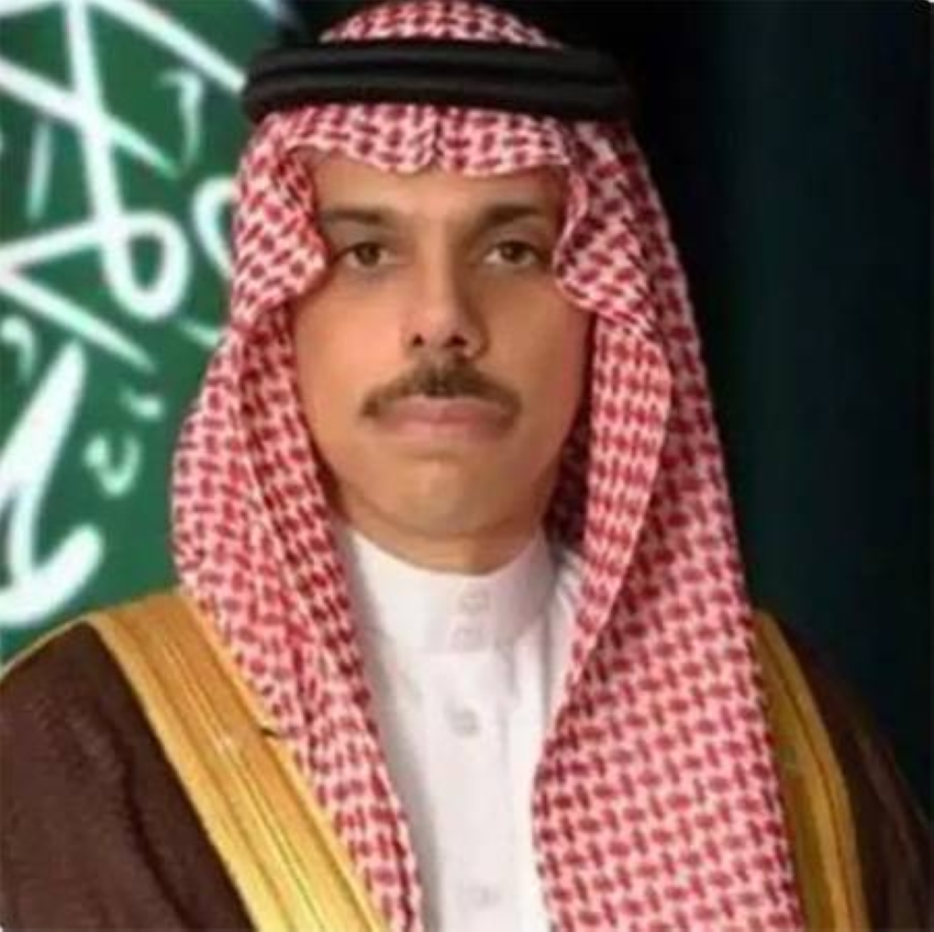 وزير الخارجية يهاتف نظراءه في عدد من الدول الشقيقة