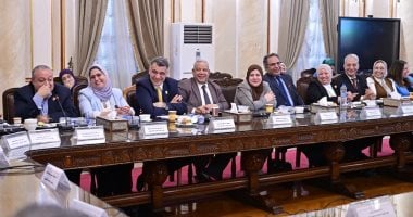 مجلس جامعة القاهرة يهنئ الرئيس السيسى والشعب المصرى بذكرى ثورة 30 يونيو