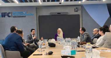 «الإسكان» تنظم مائدة مستديرة لتفعيل حوافز ومؤشرات «العمران الأخضر»