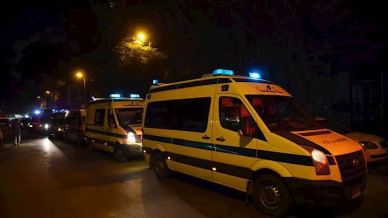 الدفع بـ10 سيارات إسعاف.. إصابة 9 أشخاص في تصادم أمام محطة إسنا بالأقص