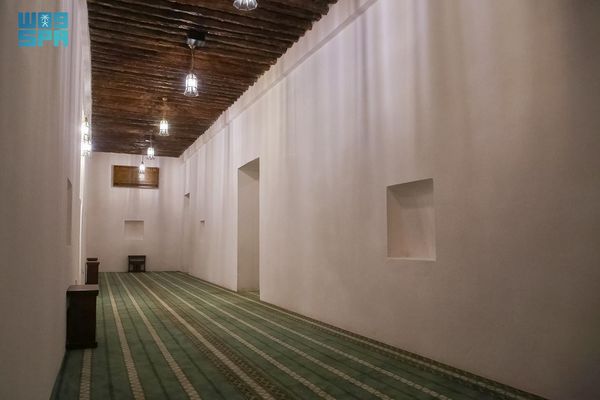 تجديد حضور مسجد الحبيش بطرازه المعماري التقليدي في الهفوف