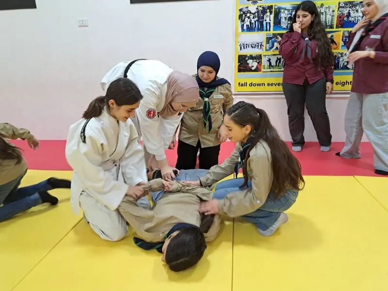 كشافة البيئة نظمت دورة تدريبية في مجال الدفاع عن النفس