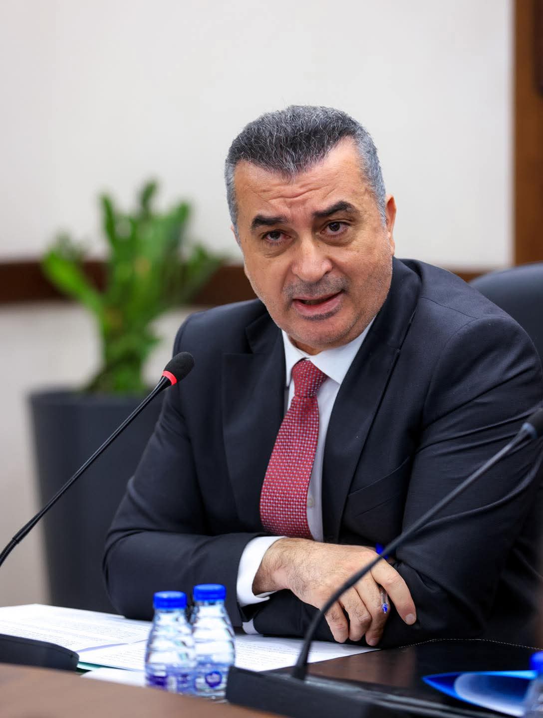 جو 24 : خارجية النواب: تُشيد بزيارة ولي العهد إلى البحرين وقطر وتؤكد أهميتها في تعزيز استقرار المنطقة