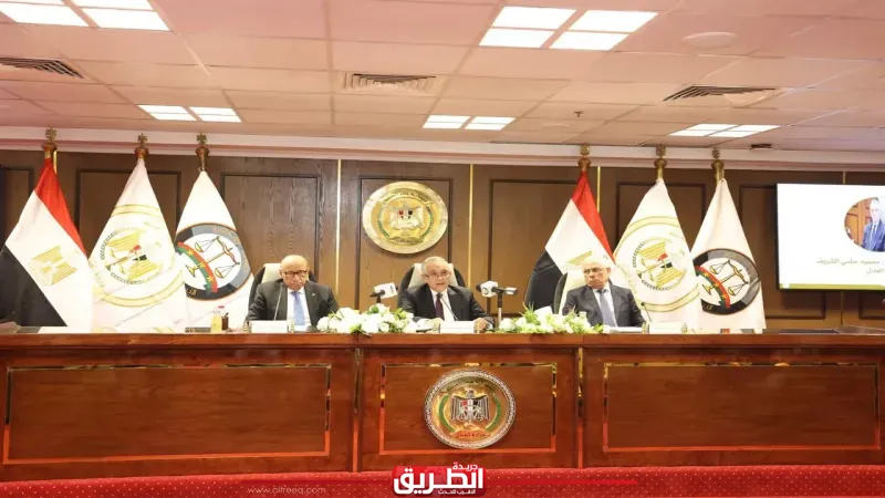 وزير العدل يشهد أداء اليمين القانونية لأعضاء النيابة العامة الجدد بحضور النائب العام