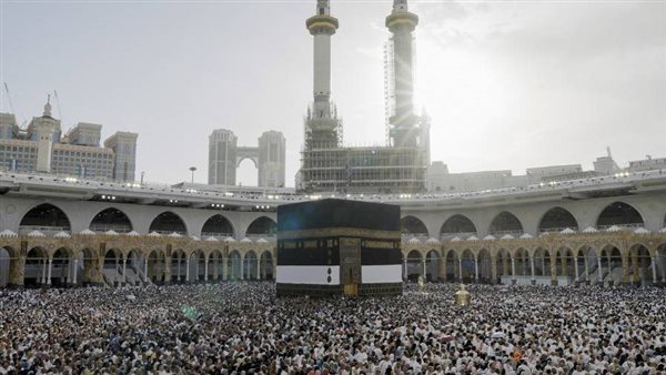 تحرك برلماني ضد النصب في رحلات العمرة الاقتصادية