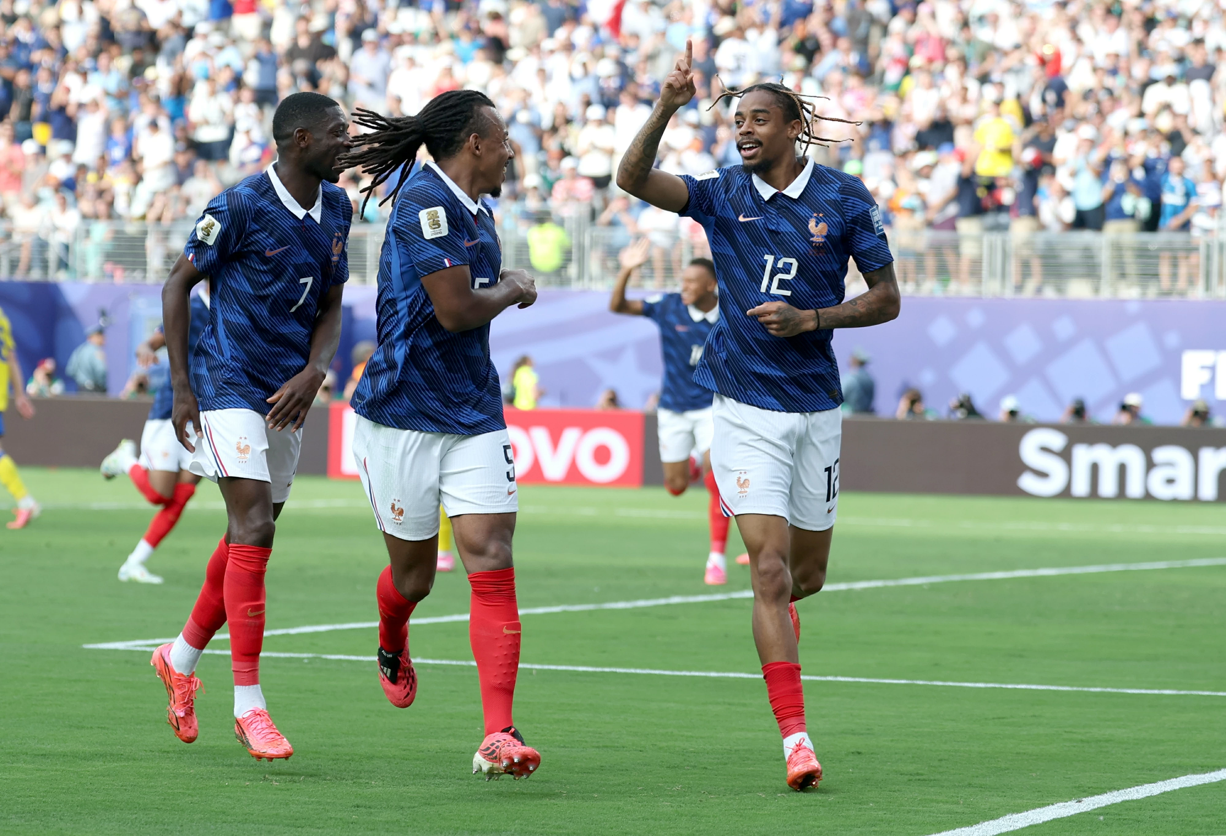 فرنسا تدخل سجلات كأس العالم برقم هجومي غير مسبوق