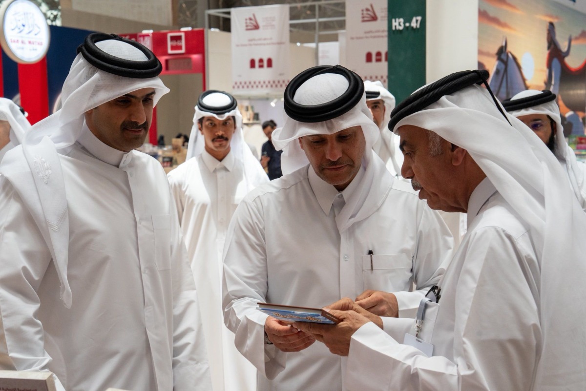 ‫ نائب رئيس مجلس الوزراء ووزير الدولة لشؤون الدفاع يزور معرض الدوحة الدولي للكتاب في نسختة ال35