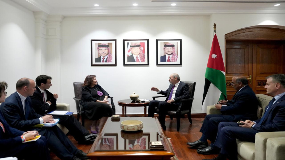 الصفدي وشويتسا يبحثان تحضيرات الاجتماع الوزاري العربي الأوروبي في الأردن خلال حزيران