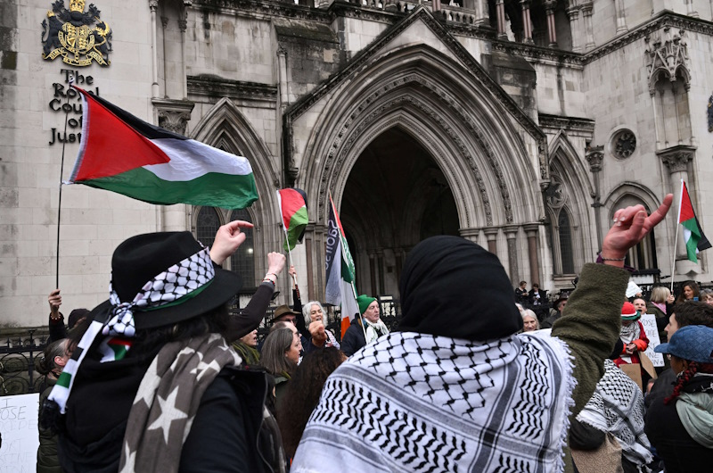 صحيفة: شرطة مانشستر حاولت تجنيد مؤيد لفلسطين كي يتجسس على منظمة “فلسطين أكشن”