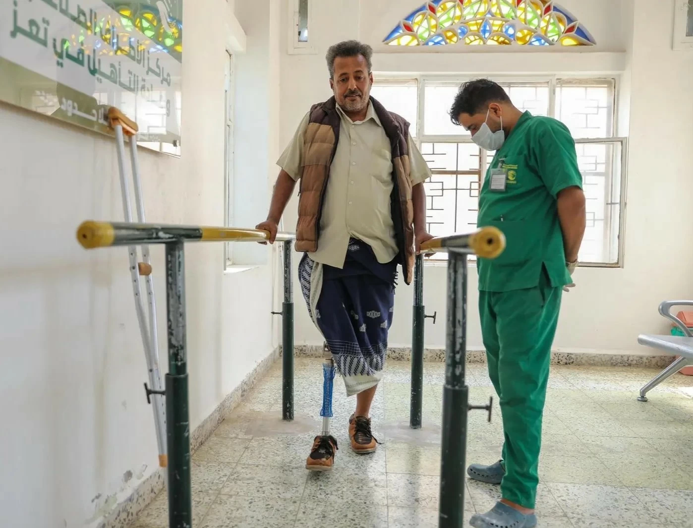 مركز الأطراف الصناعية في تعز يقدّم خدماته لـ 576 مستفيدًا
