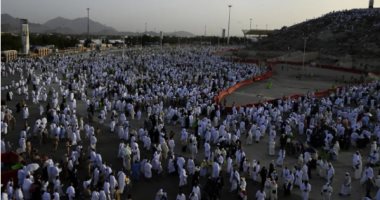 أهم الأخبار العالمية والعربية حتى منتصف الليل.. الحجاج ينفرون إلى مزدلفة.. واتصال بين ترامب ونتنياهو.. وعودة جزئية للانترنت في إيران.. واصطدام قطار بحافلة مدرسية في بلجيكا.. والحر يثير الذعر في أوروبا