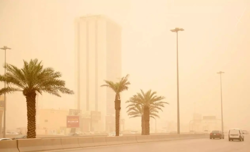 حالة الطقس.. استمرار الرياح المثيرة للأتربة على أجزاء من 7 مناطق