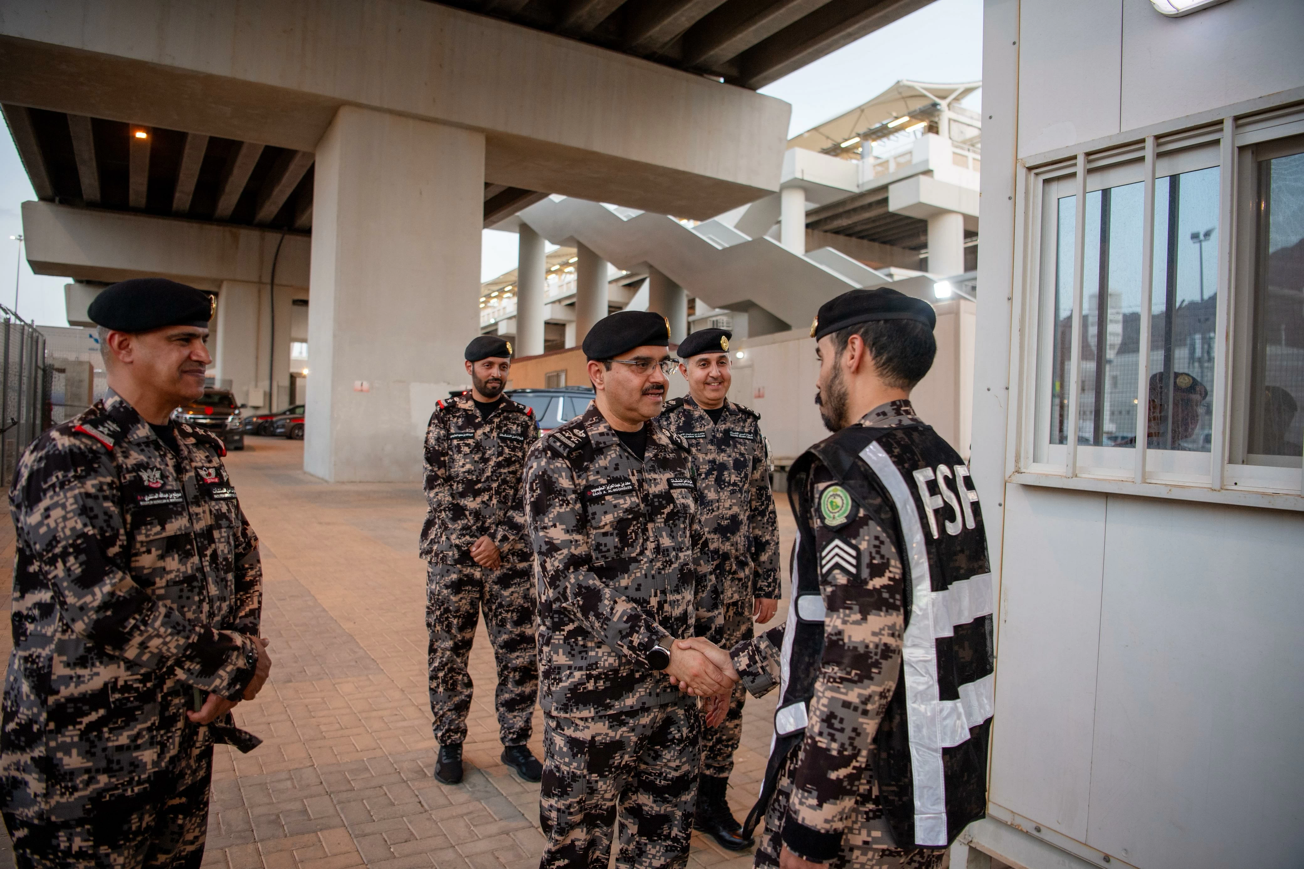 المغيصيب يتفقد ميدانياً أعمال القوات المشاركة في الحج