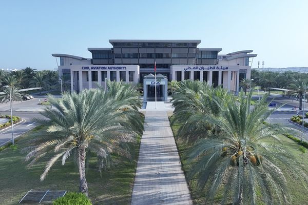 جهودٌ مُتكاملةٌ لتعزيز الاستدامة البيئية في قطاع الطّيران بسلطنة عُمان