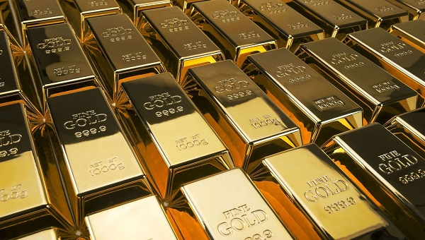 استقرار أسعار الذهب وتباين في المعادن النفيسة الأخرى