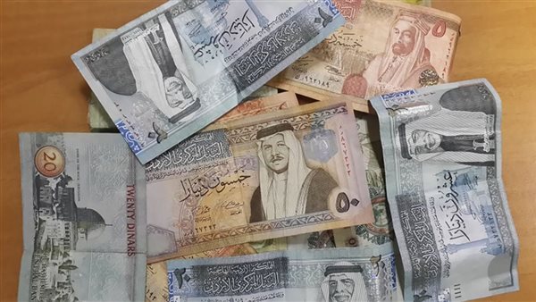 سعر الدينار الأردني مقابل الجنيه في البنك المركزي بختام تعاملات اليوم الأحد